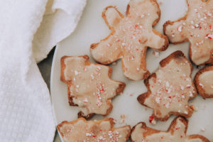 Call Me Lore_Easy Dairy-Free and Gluten-Free Christmas Sugar Cookie Recipe